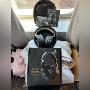 Audix a145 professional headphones